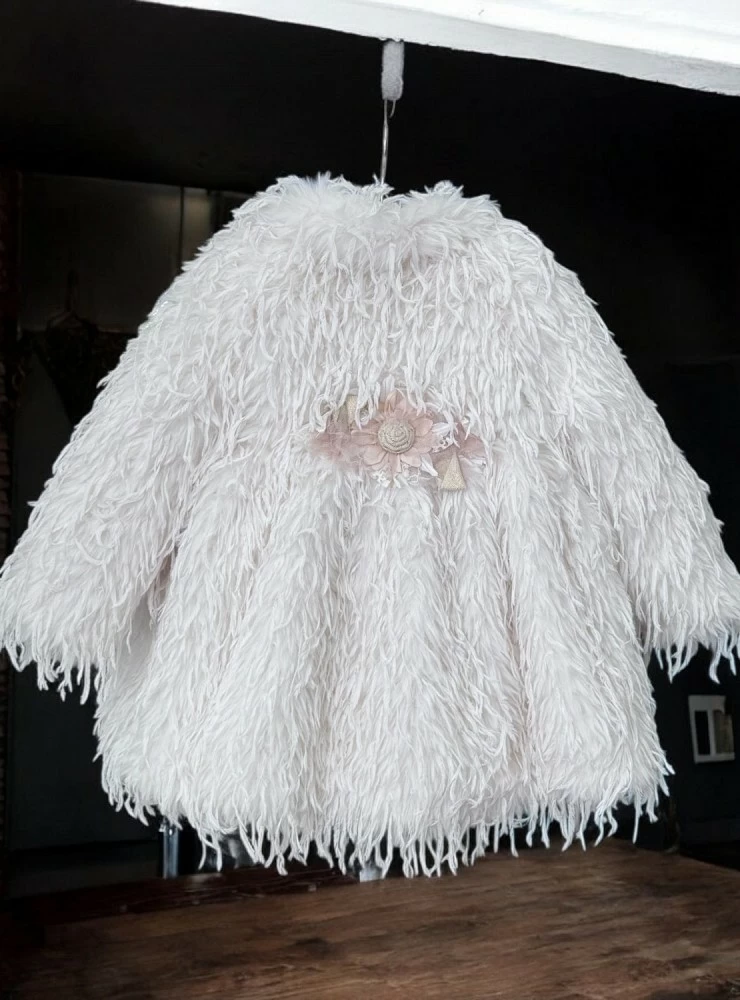 Abrigo para niña colección Capri de Lolittos