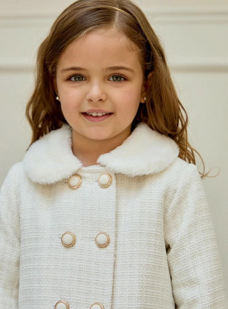 Abrigo para niña en Tejido Chanel color crudo