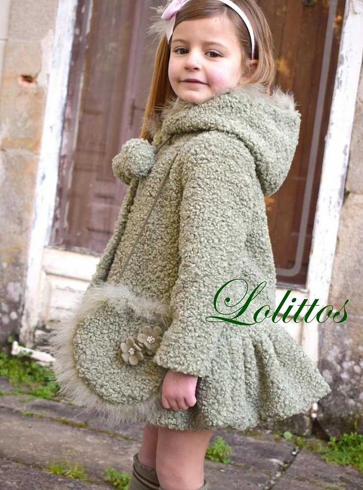 Abrigo tipo chaquetón de lolittos colección Militar