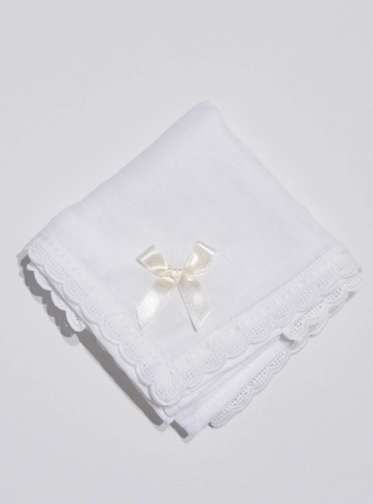 Babita of white gauze with bow and lace. 4 colors