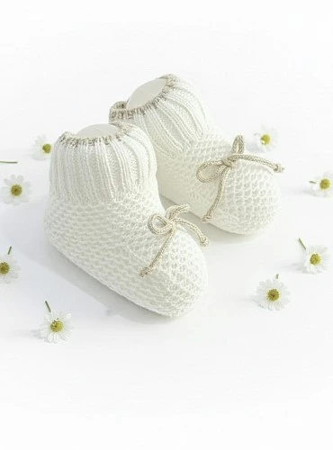 Baby bootie one size fits all. unisex