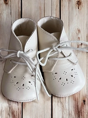 Baby boy's beige leather boots, special for christenings