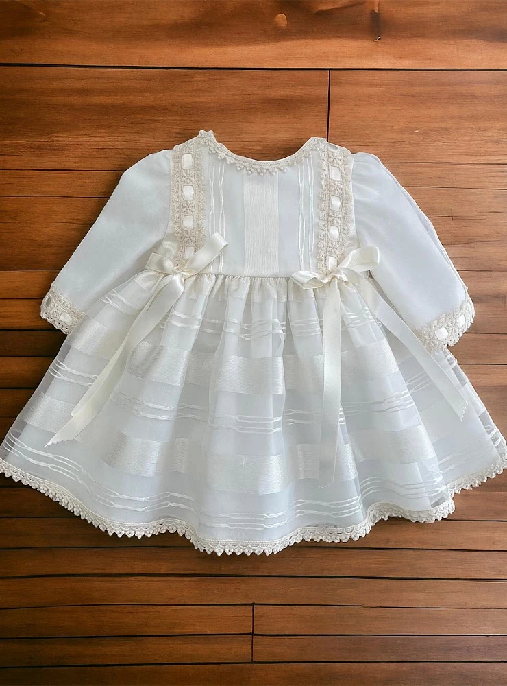Baby christening dress with organza bonnet · Cinnamon Collection