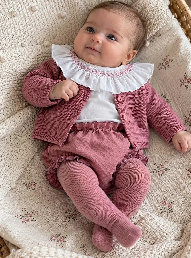 Baby girl outfit (size 3 months) in cassis, including a Cóndor jacket, bodysuit, and diaper cover.
