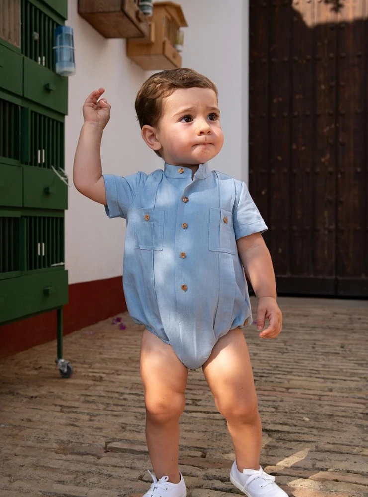 Baby romper with pockets