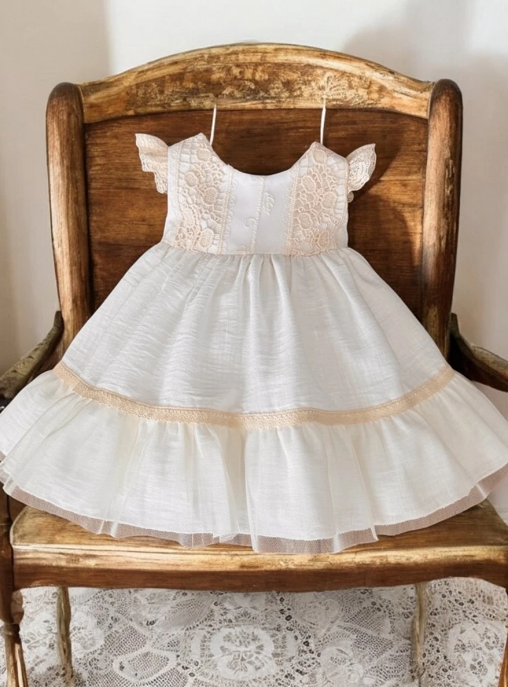 Baby's formal dress in linen muslin | Cher Collection