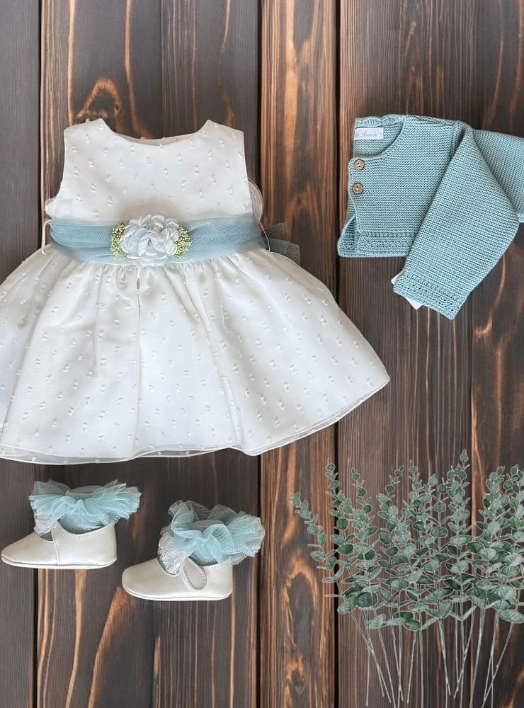 Baptism or ceremony set. Available in green or pink.