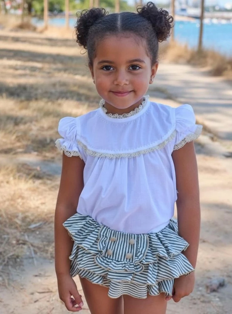 Blouse and brief set with ruffles from the Coffee collection