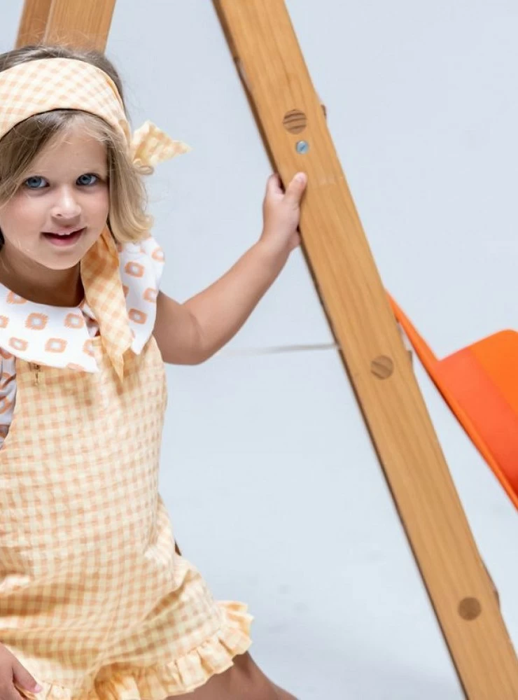 Blouse and dungarees set for girls Rhombuses and squares by José Varón