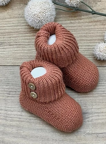 Bootie booties in chubby knit. potter collection