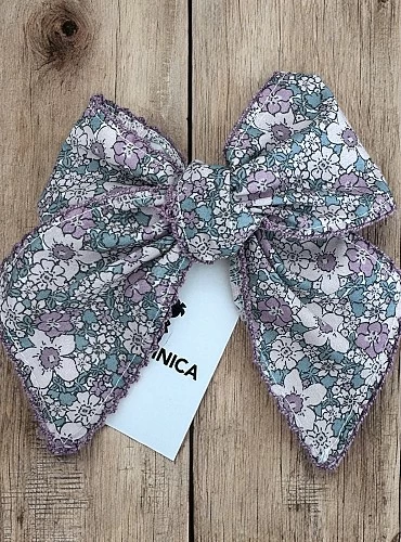 Bow with clip from the Vienna collection by La Martinique