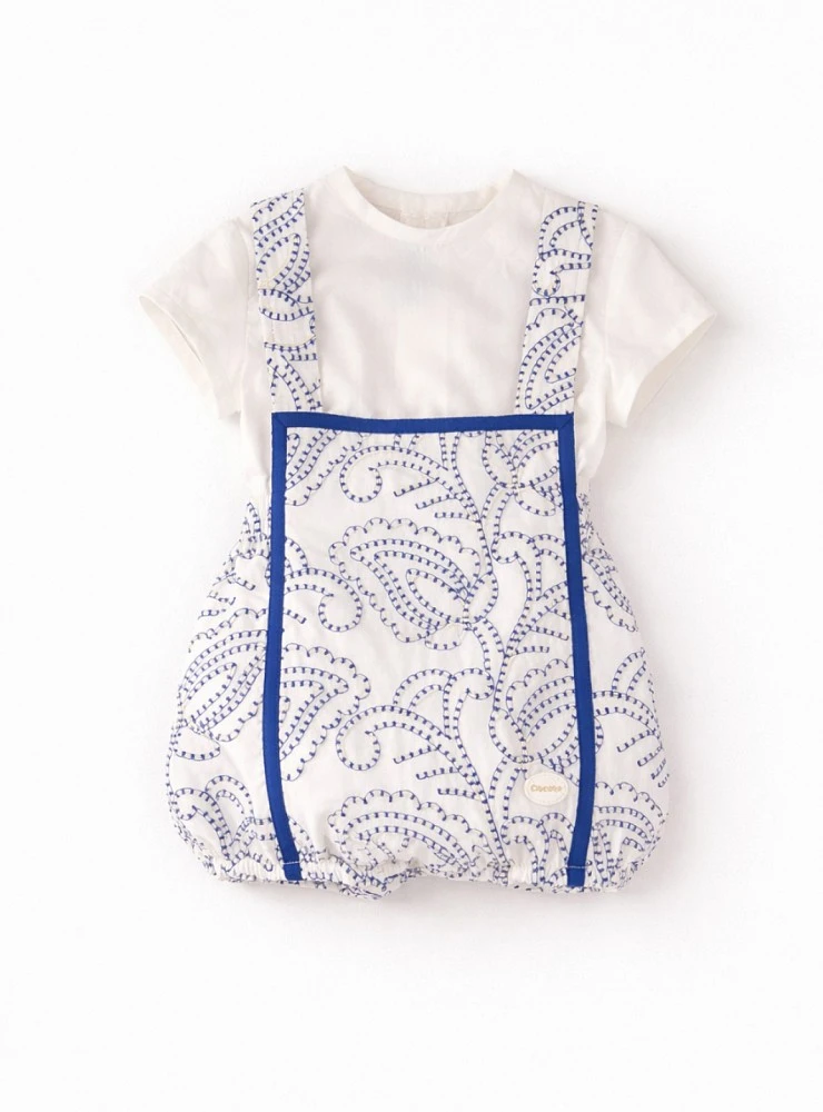 Boy's outfit. Embroidered blouse and romper. Salitre Collection