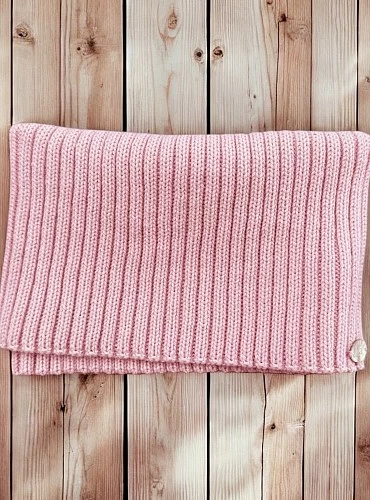 Braga para cuello en punto ingles. Es unisex