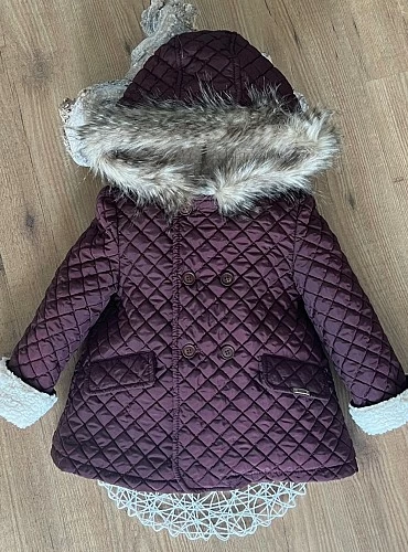 Burgundy padded unisex duffle coat.