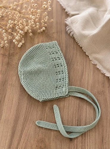 Capota de punto unisex para bebé en verde esmeralda y verde empolvado