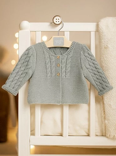 Chaqueta larga de punto color verde seda.