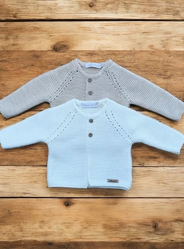 Chaqueta larga en punto gordito dos colores.