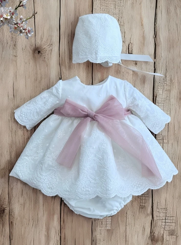 Christening gown with bonnet and guipure bloomers · Dalia Collection