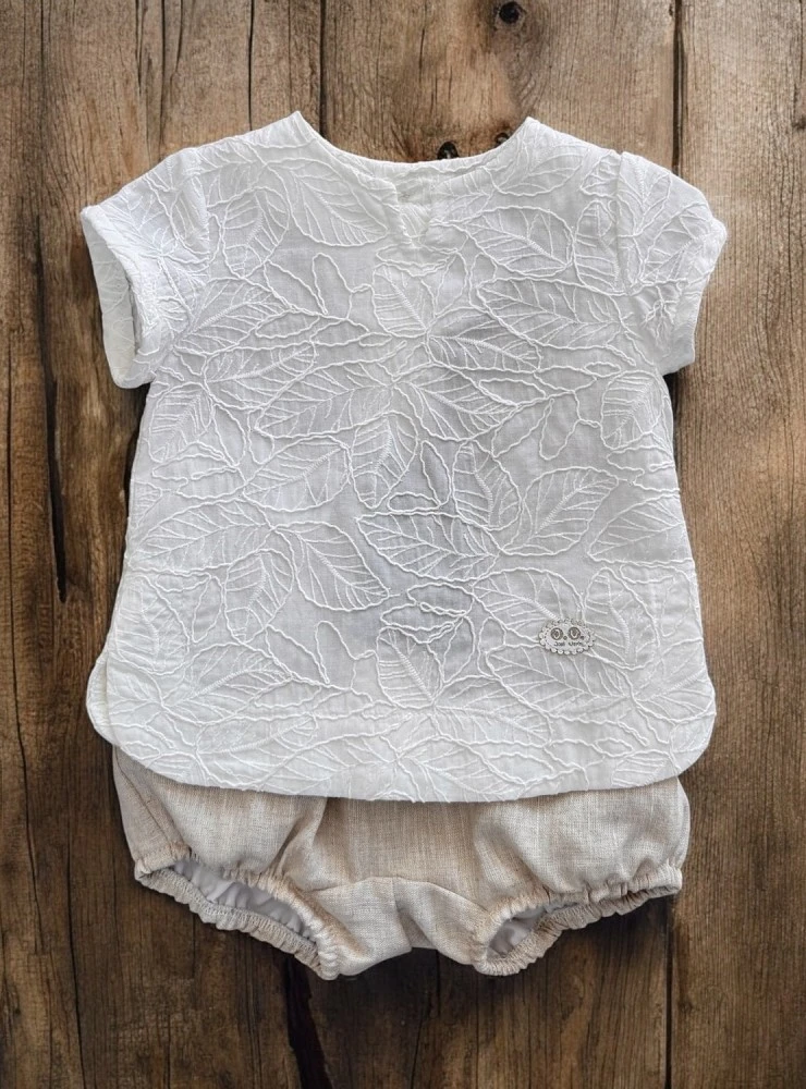 Christening outfit for boys with sand linen bloomers