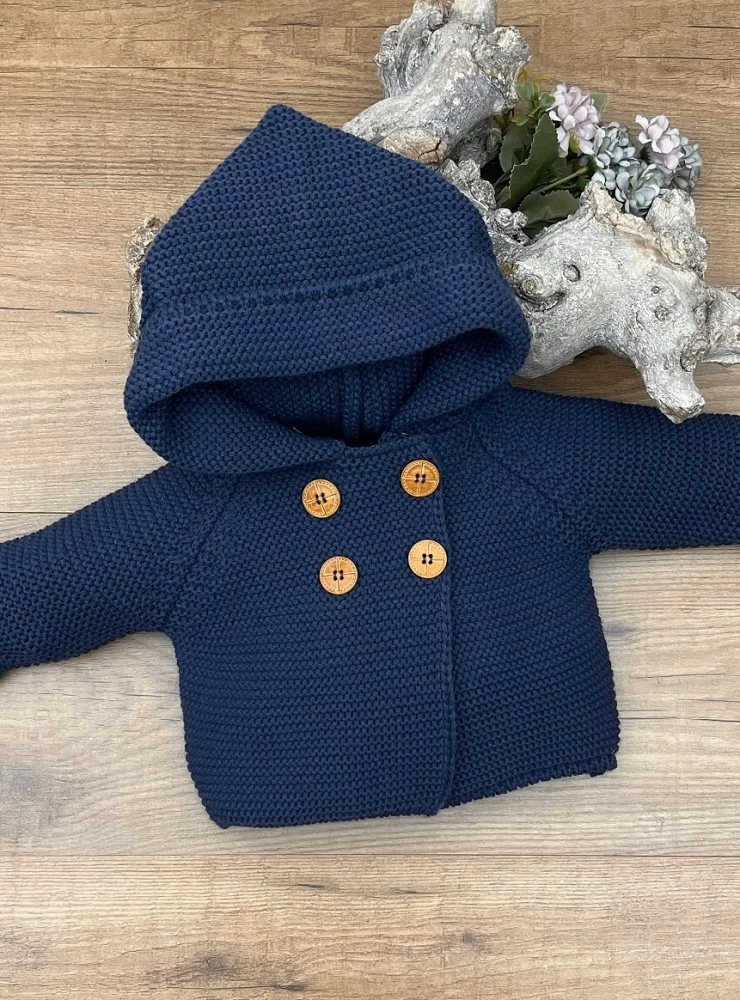 Chubby knit baby trenka.