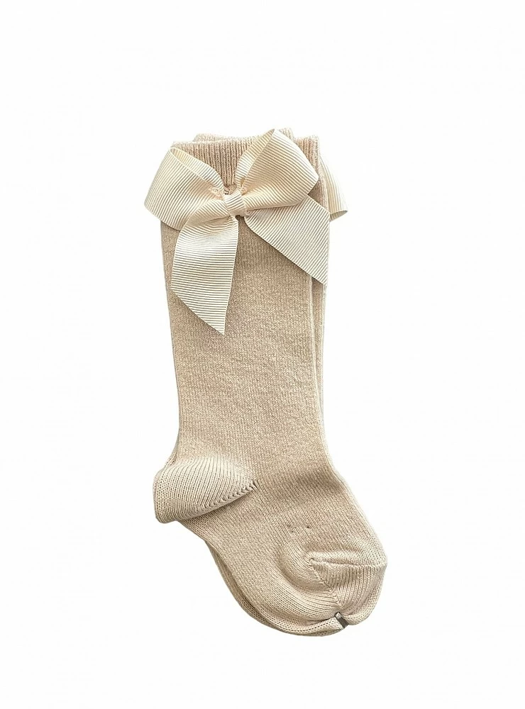 Condor brand high sock or tights, plain knit with bow. Color 304 linen