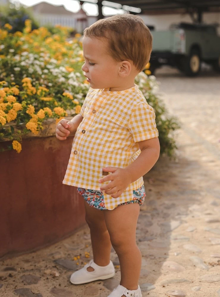 Conjunto camisa y bombacho con flores de José Varón