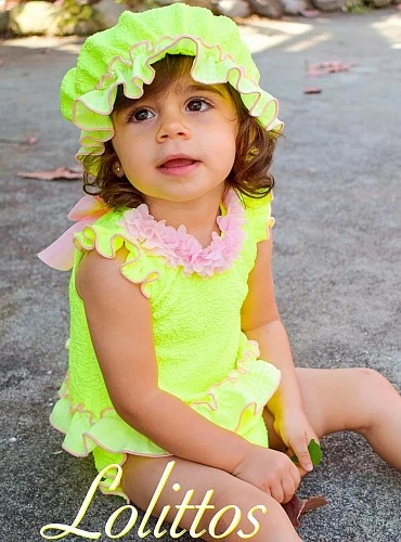 Conjunto de baño para niña de lolittos colección polo