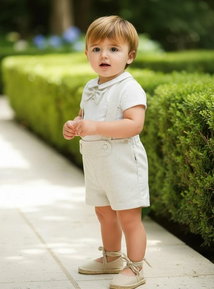 Conjunto de bautizo para niño con tirantes y camisa de lino | Entre Ramas