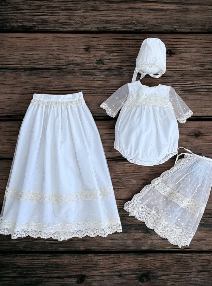 Conjunto de bautizo unisex con faldón desmontable | Colección Infante