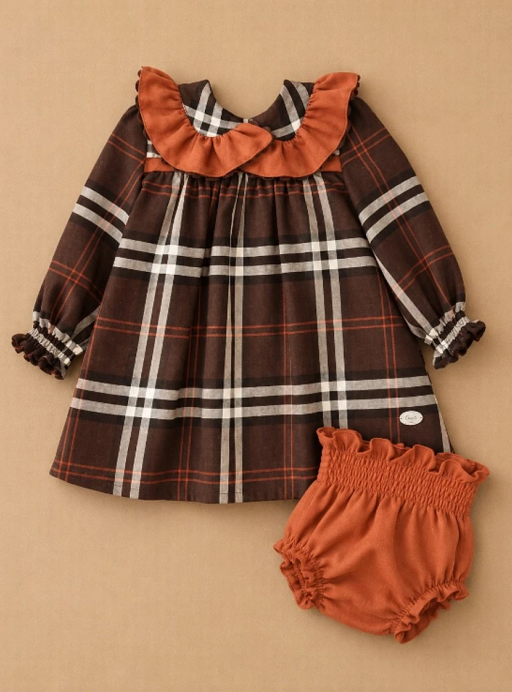 Conjunto de niña colección Bellota con vestido y braguita