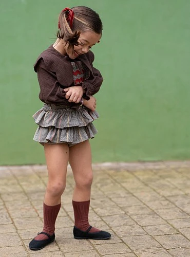 Conjunto de niña colección Nuez con pichy y blusa de muselina