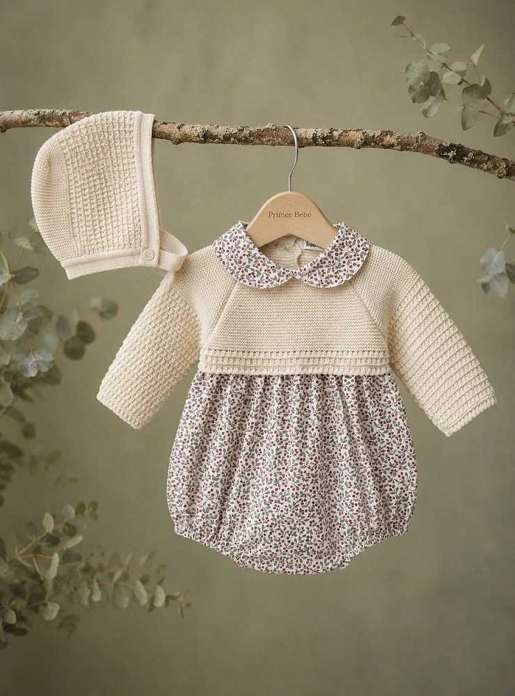 Conjunto de pelele y capota para niña colección Hiedra