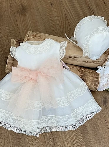 Conjunto de vestido y capota de bautizo para bebé en organza beige