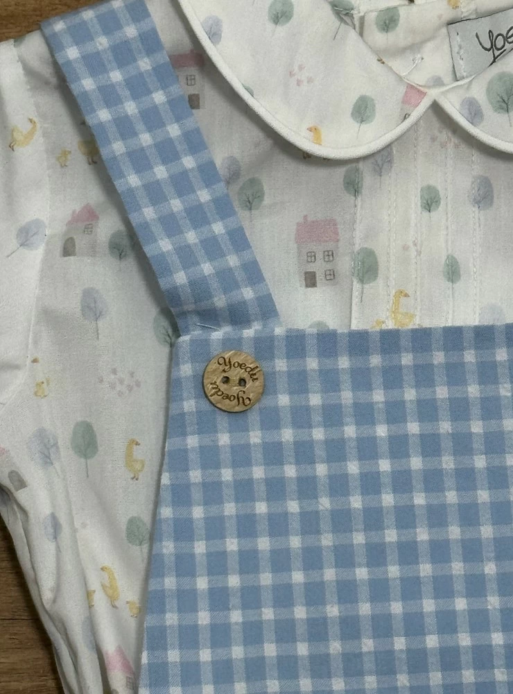 Conjunto dos piezas para niño peto y blusa colección Delfín