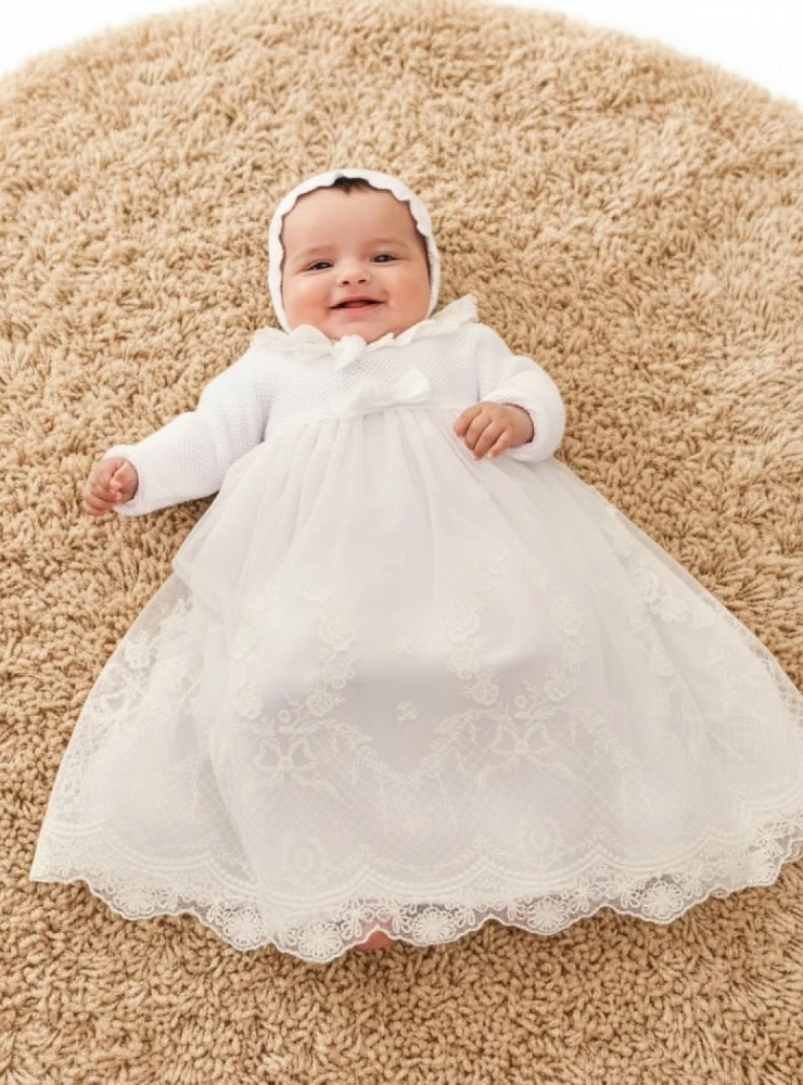 Conjunto faldón y capota unisex. Blanco roto