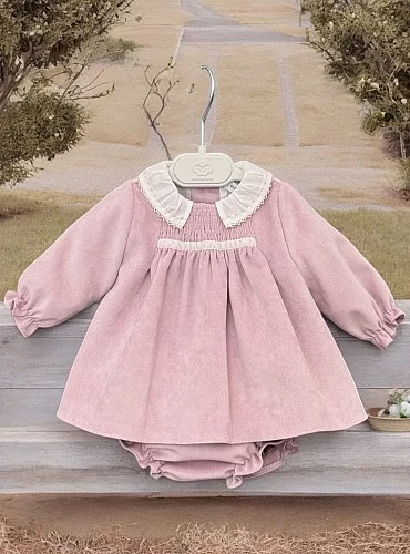 Conjunto Jesusito y braga colección Viviana