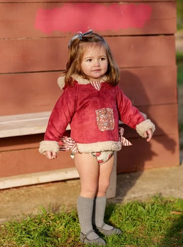 Conjunto para niña 3 piezas. Fresas de José Varón