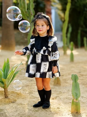 Conjunto para niña Black Nature de José Varón