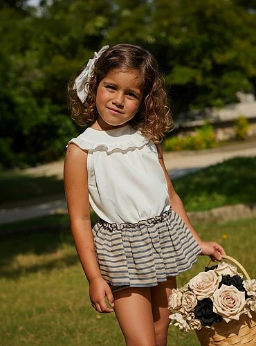Conjunto para niña blusa y braga falda colección Cervantes