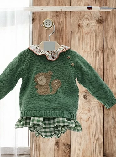 Conjunto para niña de tres piezas colección Ardilla
