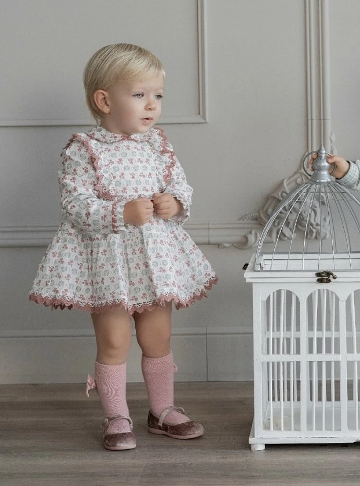 Conjunto para niña jesusito y braga colección Bugambilia