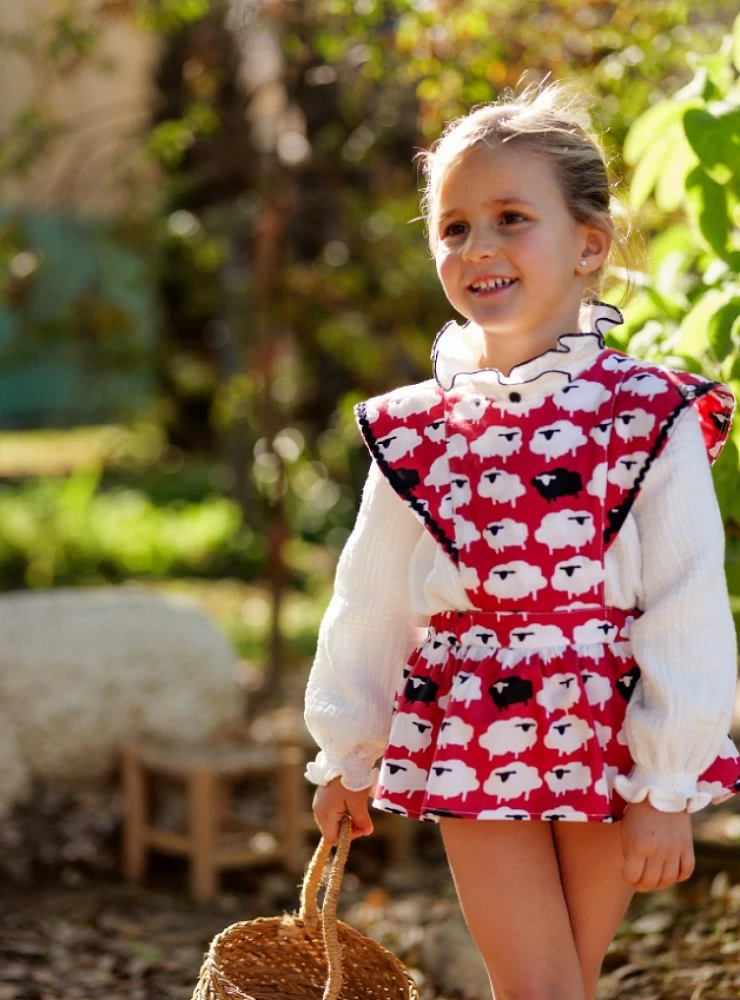 Conjunto para niña ovejas felices de José Varón