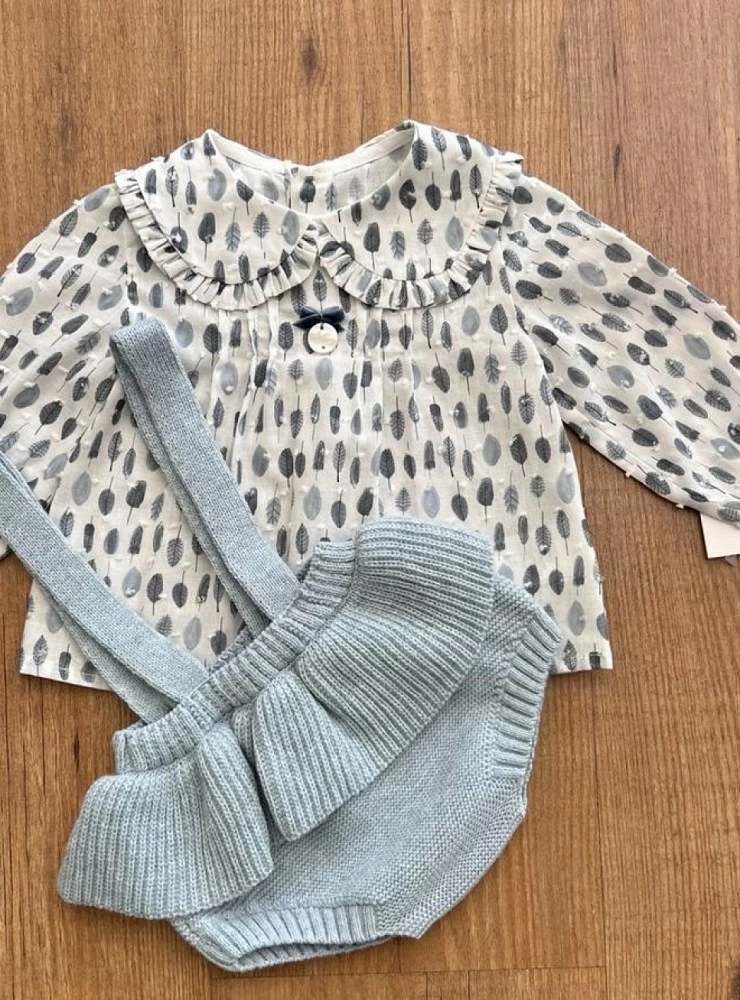 Conjunto para niña. Blusa y ranita Colección Adriatic