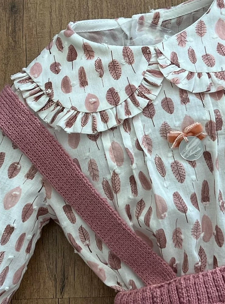 Conjunto para niña. Blusa y ranita Colección Adriatic