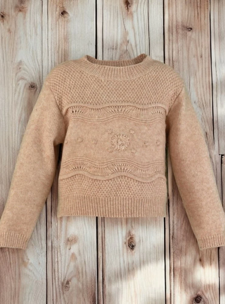 Conjunto para niña. Pantalón y Jersey