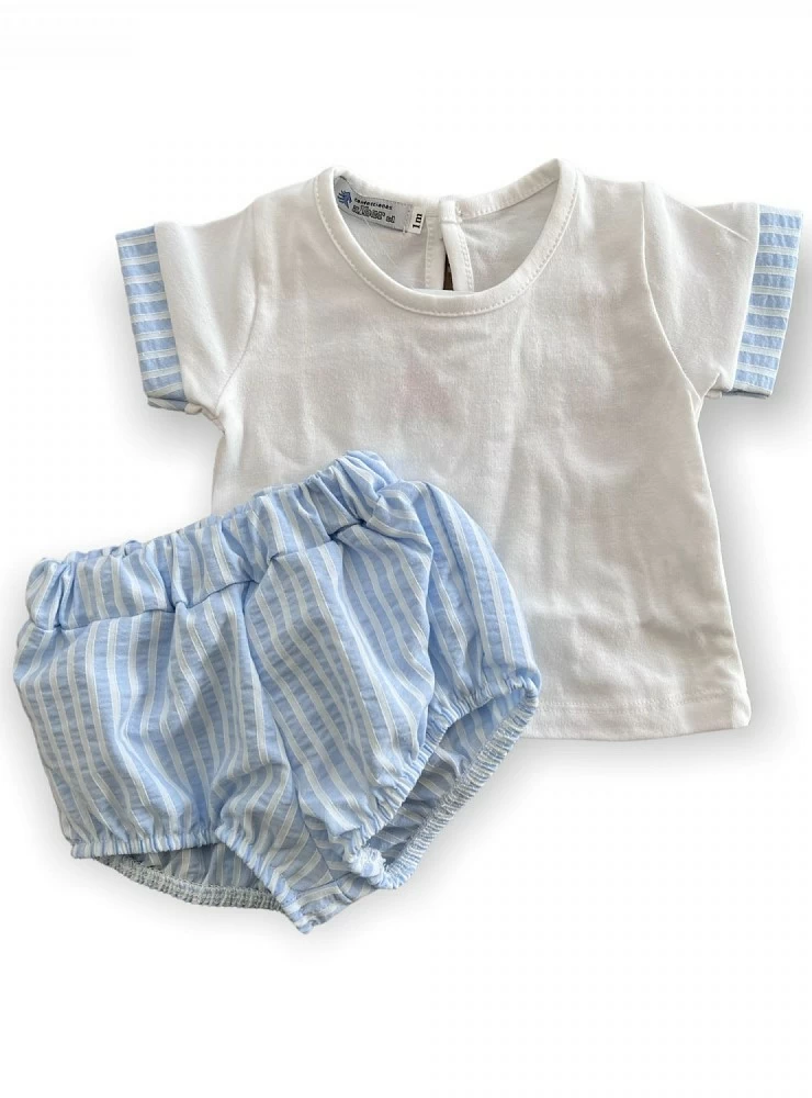 Conjunto para niño. Camiseta y braguita de rayas celeste