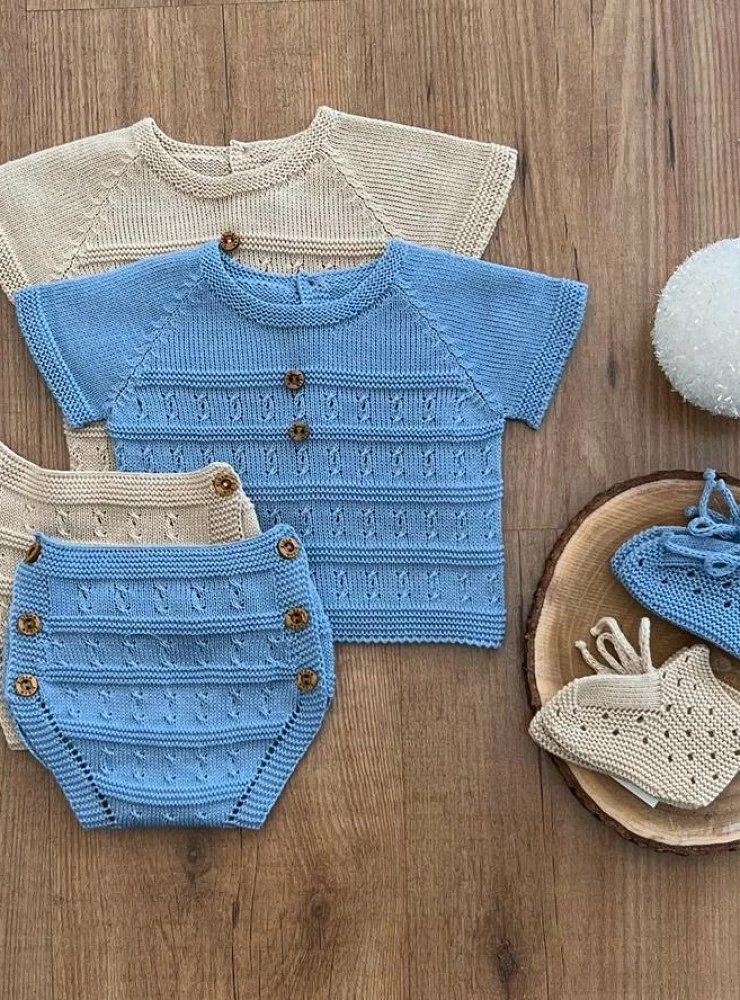 Conjunto para niño. dos colores. Punto de Verano