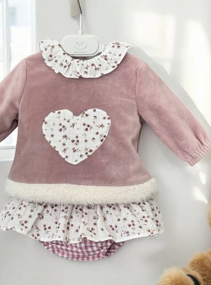 Conjunto suéter y braguita colección Alessandra