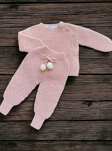 Conjunto unisex en punto colección Mistral