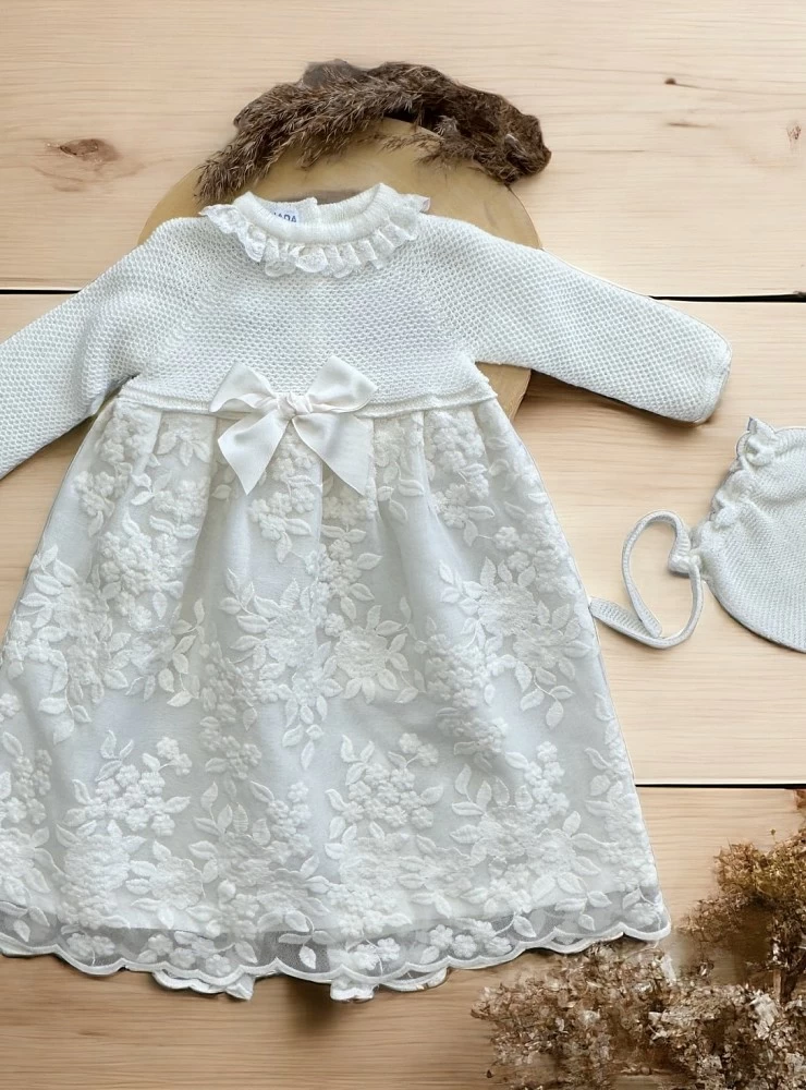Conjunto unisex faldón y capota. Colección Lienzo